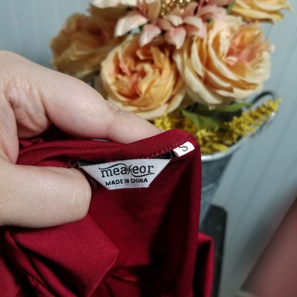 | meaneor | cranberry red t-shirt maxi dress - Picture 4 of 5